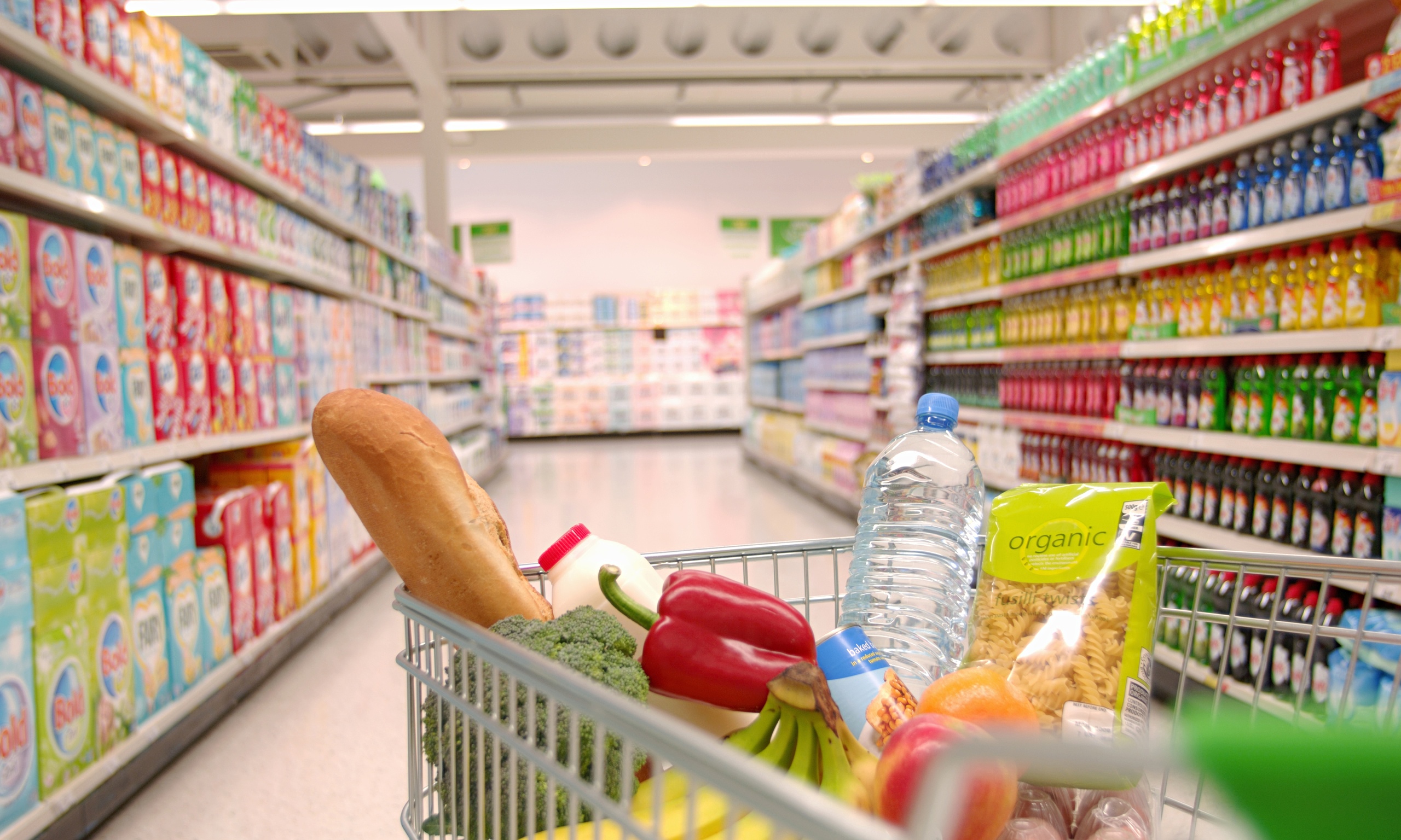 Supermarket-trolley-fille-014.jpg