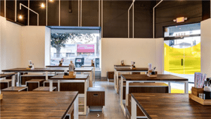 ozu-east-kitchen001