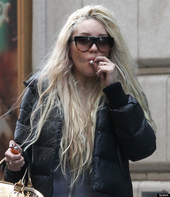 Amanda Bynes seen smoking a hand rolled cigarette in New York