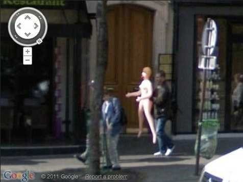 guy-with-sex-doll-google-street-view