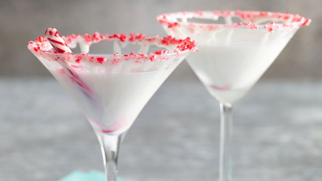 candy-cane-cocktail