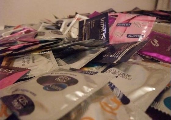condoms_robertelyov_Flickr_ok-thumb-560x394