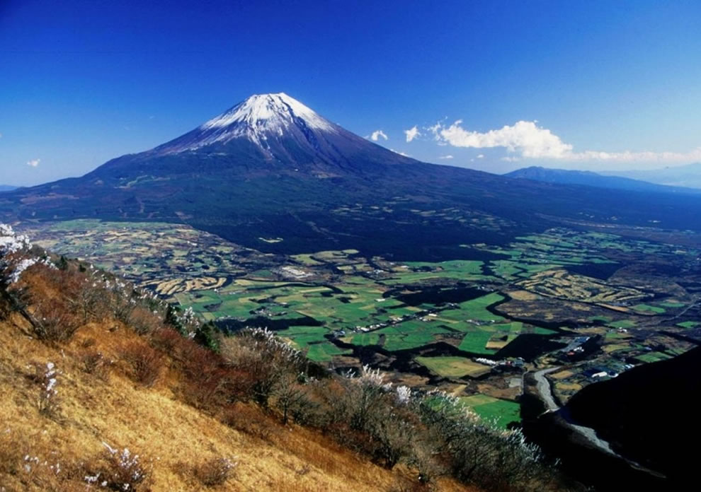 View-of-Mt-Fuji-from-Mount-Kenashi