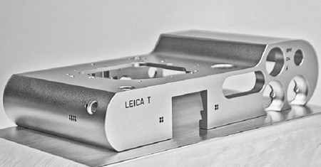 New-Leica-T-Type-701-Mirorrless-Camera-Pics-Leak-Show-Aluminum-Unibody
