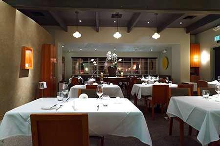 Manresa-San-Francisco-The-main-dining-room1