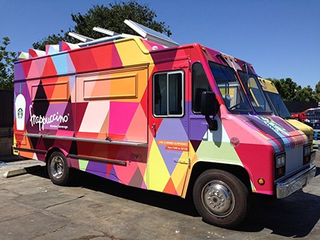 la-dd-starbucks-food-truck-debuts-on-la-streets-20140604