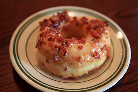 maple-bacon-donut-nickel-diner