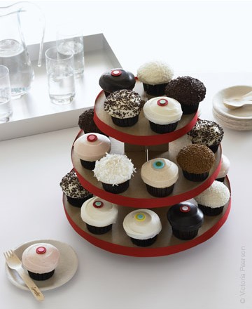 cupcake-tower-red