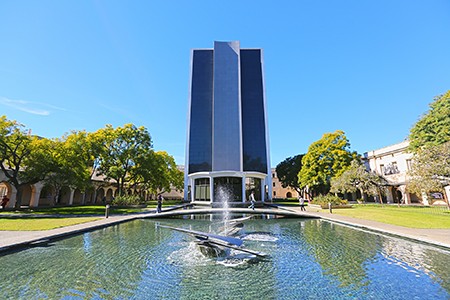 Robert_A._Millikan_Memorial_Library_at_Caltech