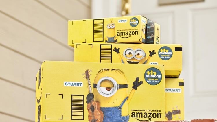 la-et-ct-minions-amazon-boxes-universal-illumi-001