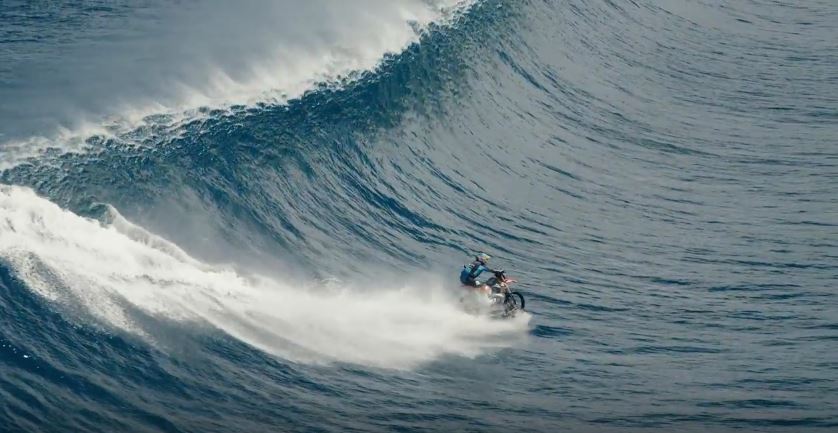 ROBBIE MADDISON7