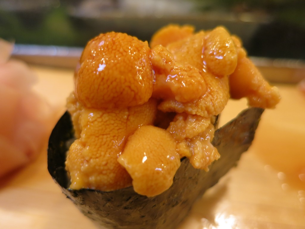 food-9-sushi-daiwa-uni-or-sea-urchin-roe