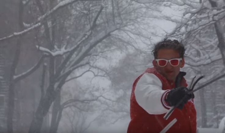 全美最屌滑雪路線，紐約第五大道!!