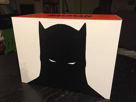 mezco-batman-unopen-box_3