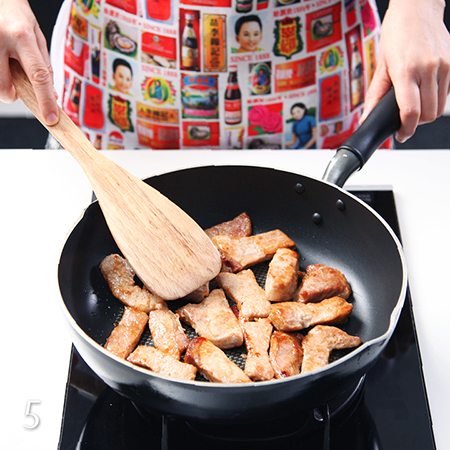 LKK_QNC_recipe_Onion-and-Pork-Chop-8