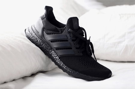 Adidas Ultra Boost – “Triple Black”即將問市，鞋迷們摩拳擦掌準備好了嗎！