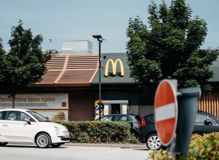 McDonald’s 將在全美永久關閉 200家 餐廳  年底可能出新品炸雞漢堡