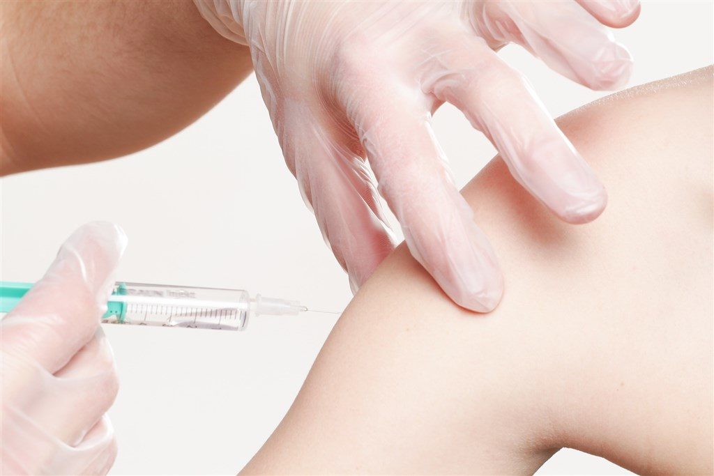 流感 COVID-19 混合疫苗 Novavax 展開初期臨床試驗