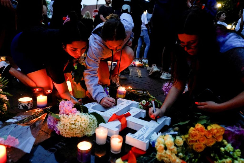 美國慶遊行兇嫌射逾70槍釀7死 被控7項一級謀殺
