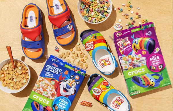 Kellogg’s 與 Pringles 相繼聯名 Crocs 推出限量版的鞋子和吊飾!!