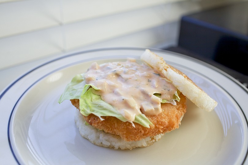 fried shrimp burger11