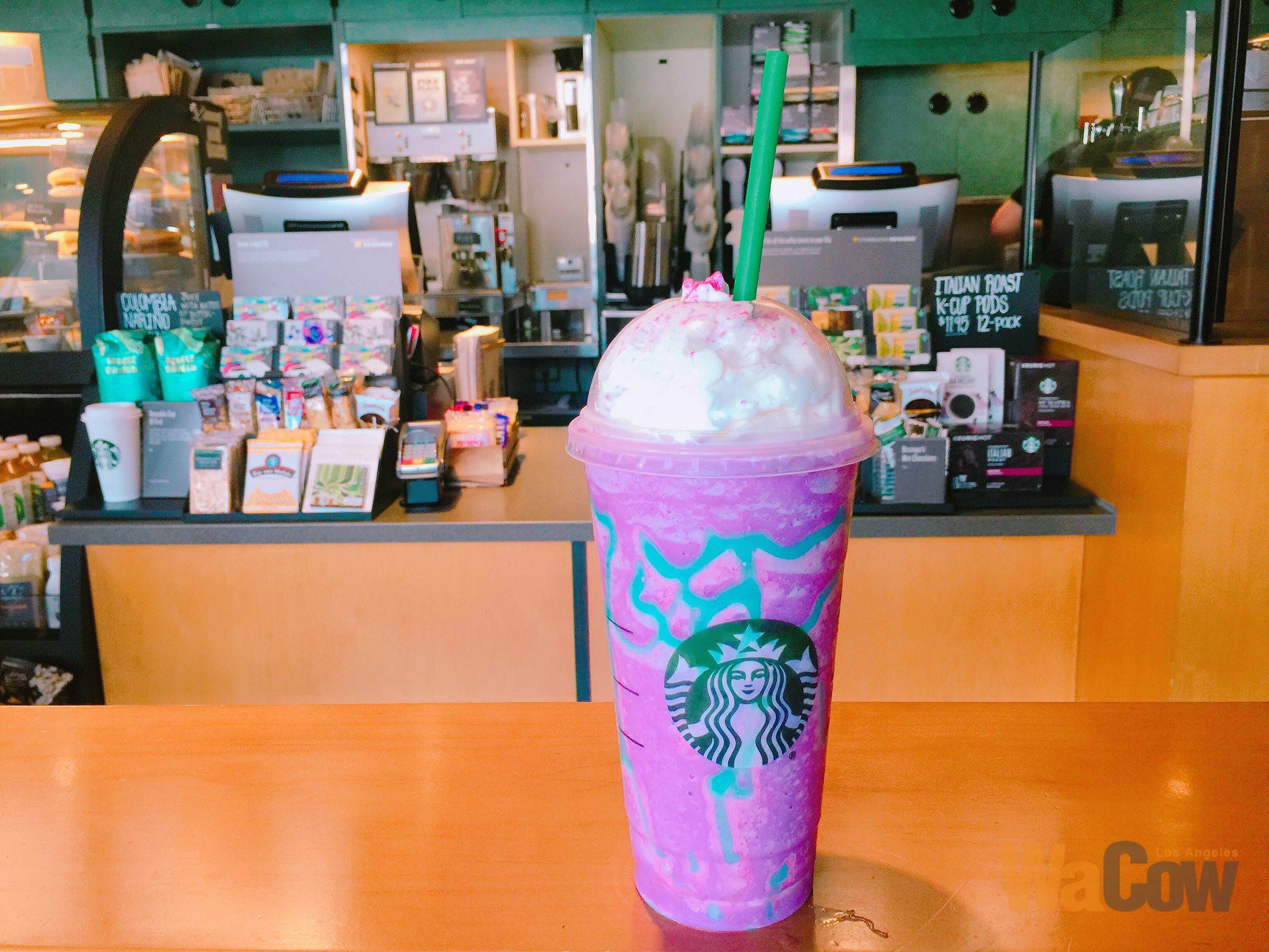 『新品試吃』Starbucks Unicorn Frappuccino。獨角獸星冰樂嘗起來糾竟如何?? • 哇靠!紐約 WaCowNY 吃貨